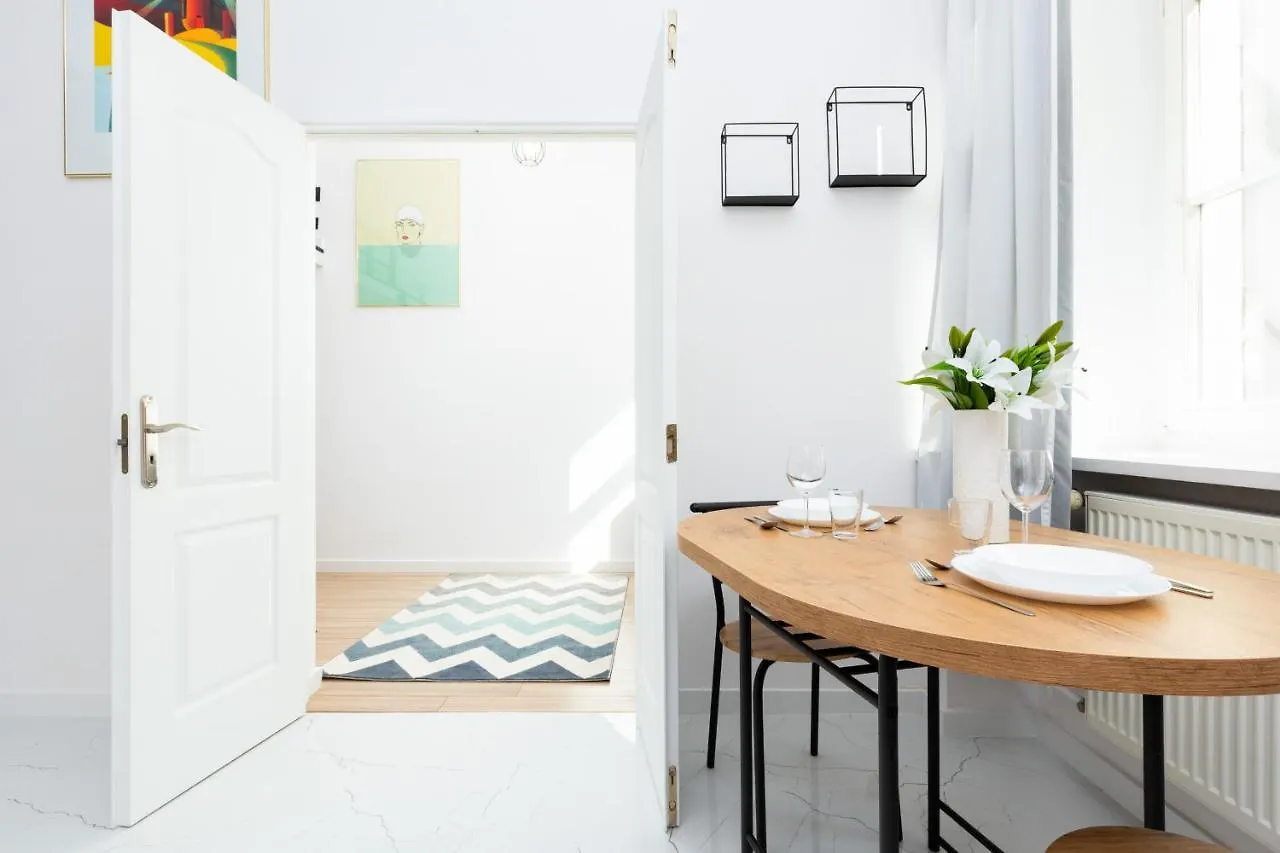 Apartment Aleje Jerozolimskie 85 By Noclegi Renters Warsaw 0*,  Poland